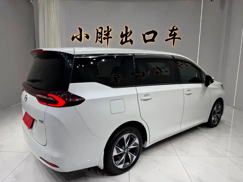 GAC Motor Trumpchi M6 — фото 4
