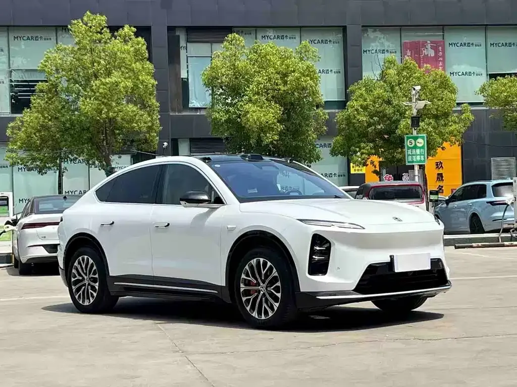 NIO EC6 — фото 7