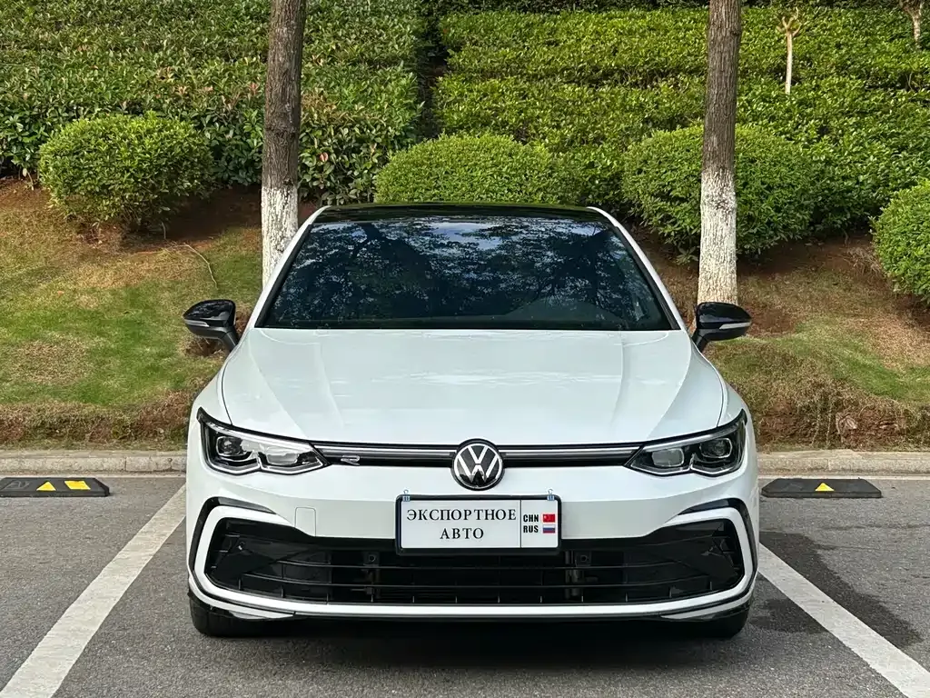 Volkswagen Golf — фото 9