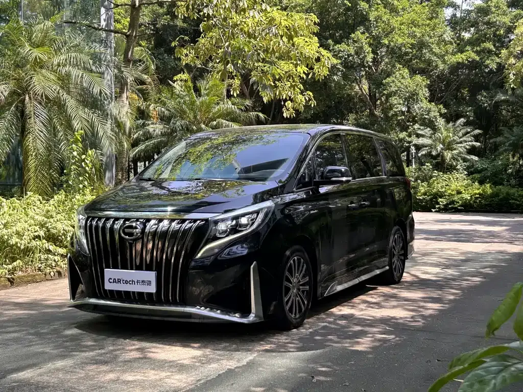 GAC Motor Trumpchi M8 — фото 1