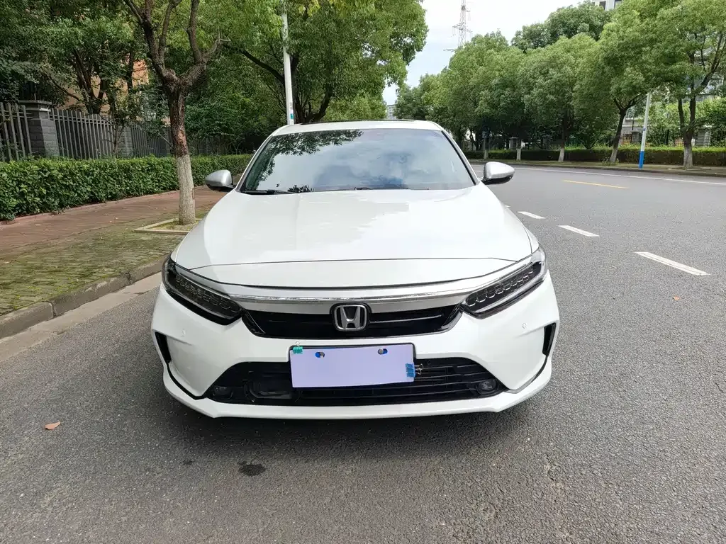 Honda Inspire — фото 1