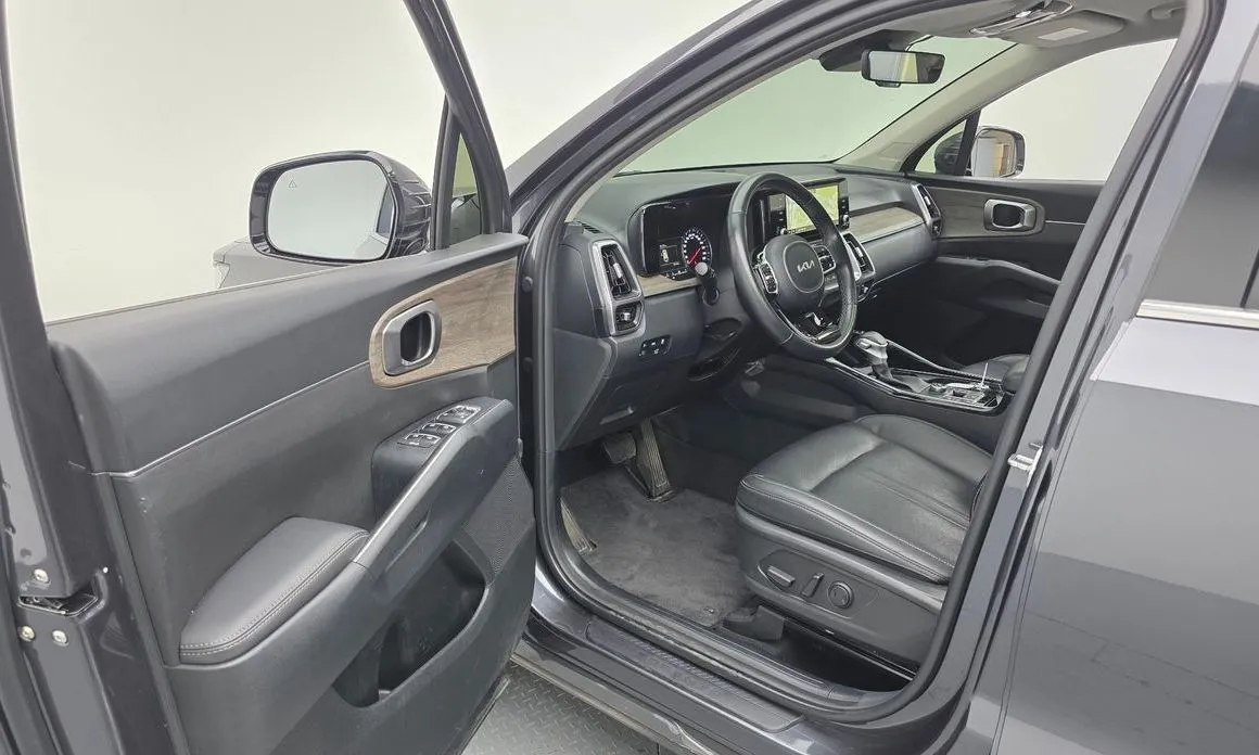 Kia Sorento 2023 из KR, фото 5