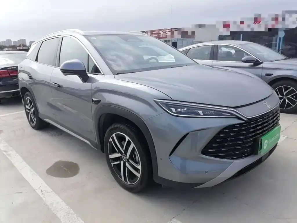 BYD L DM-i — фото 4