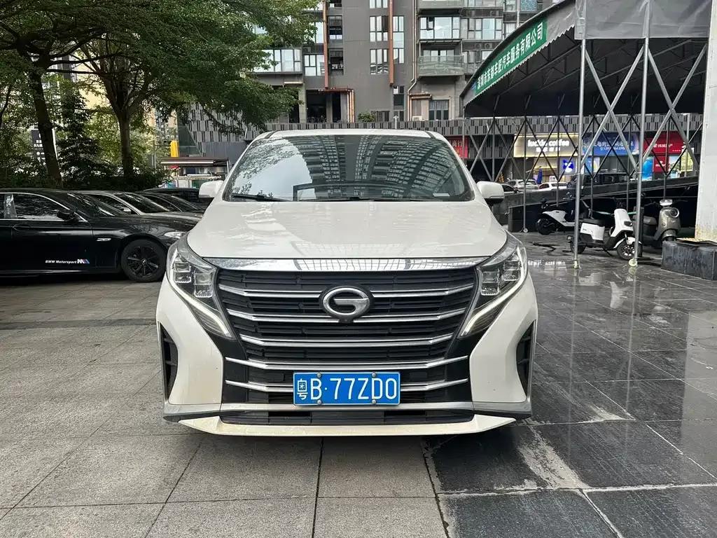 GAC Motor Trumpchi M8 — фото 10