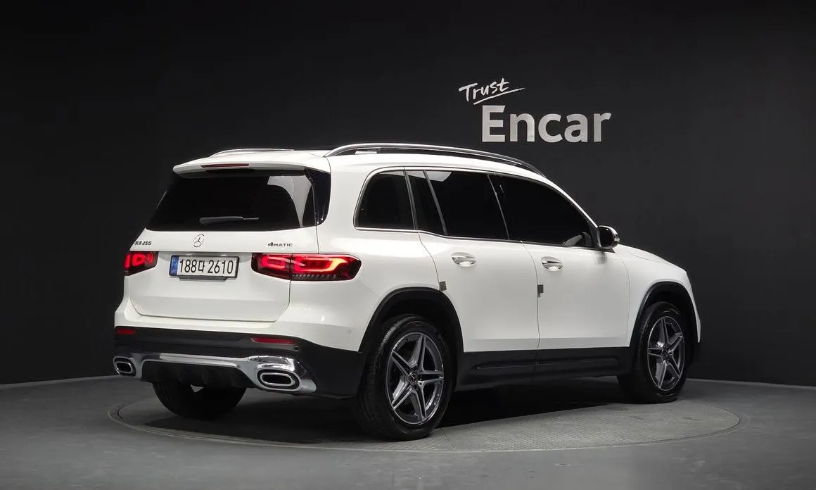 Mercedes-Benz GLB-Class — фото 4