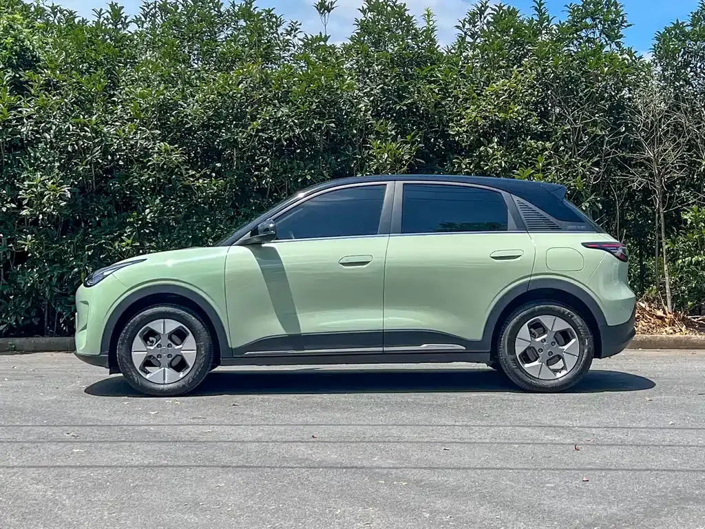 Geely Starburst — фото 10
