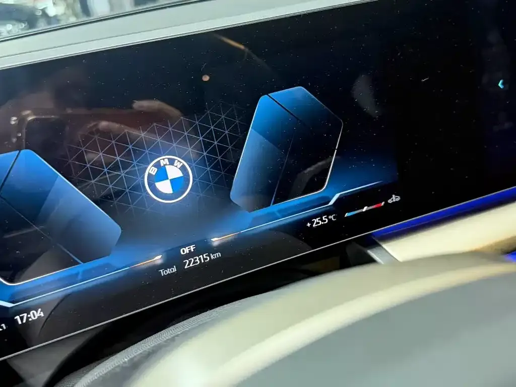BMW 5 Series — фото 3