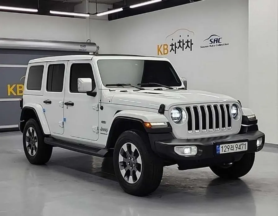 Jeep Wrangler — фото 9