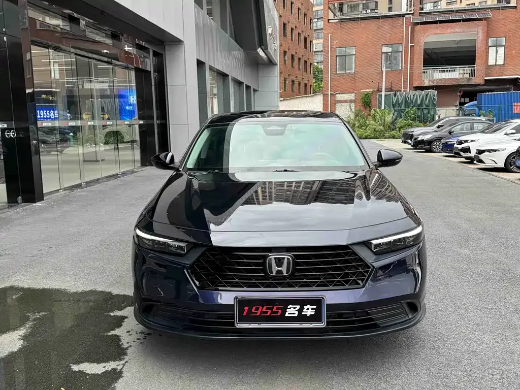 Honda Accord — фото 9