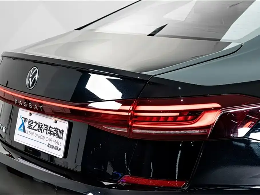 Volkswagen Passat — фото 5