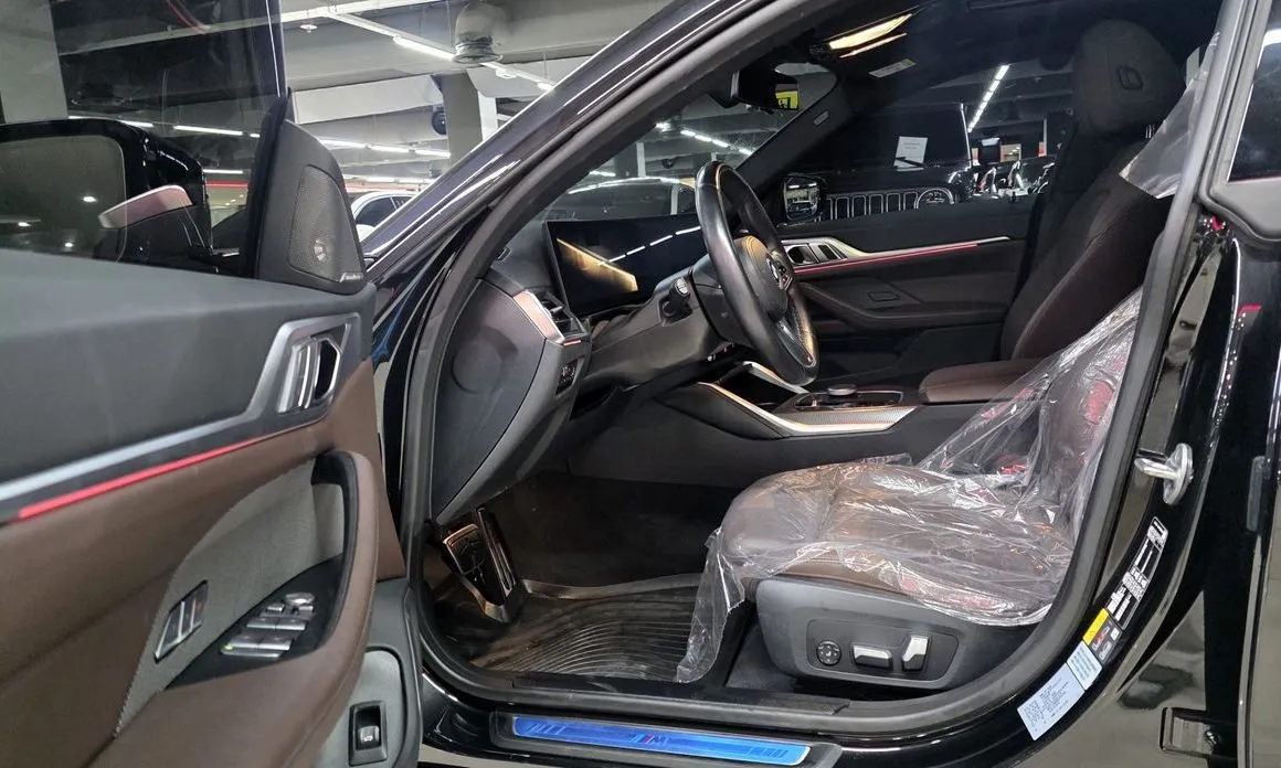 BMW i4 2024 из KR, фото 3