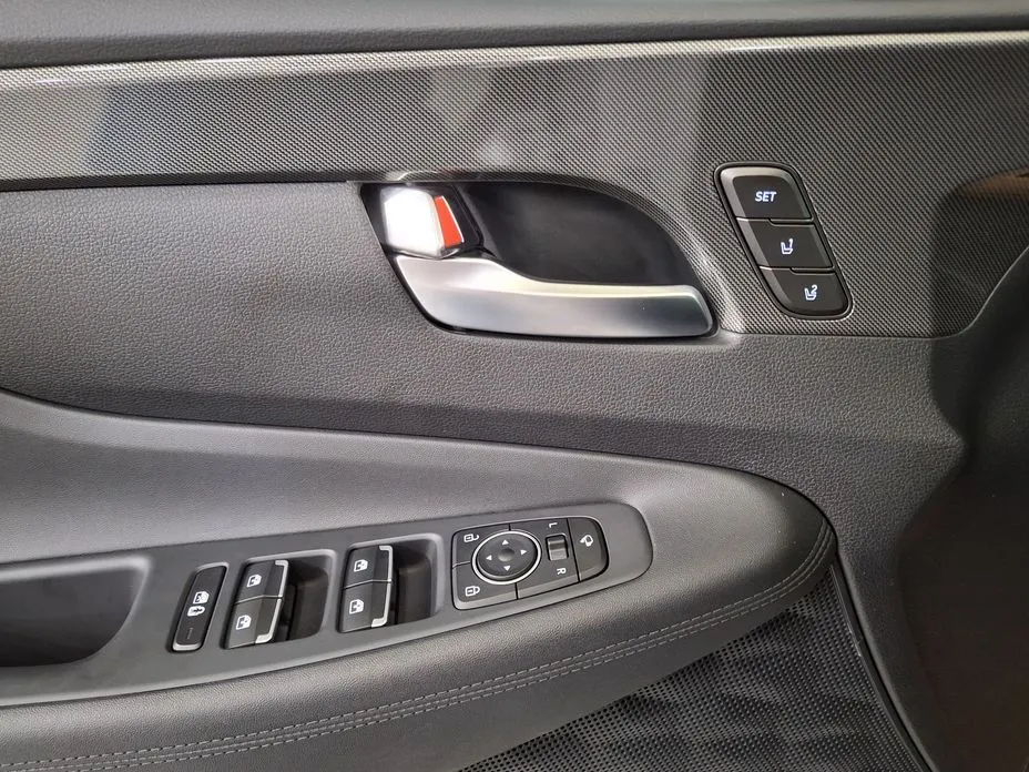 Hyundai Santafe — фото 10