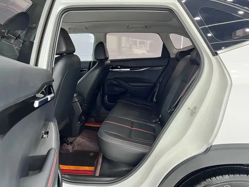 Kia KX3 — фото 4