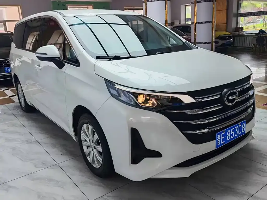 GAC Motor Trumpchi M6 — фото 4