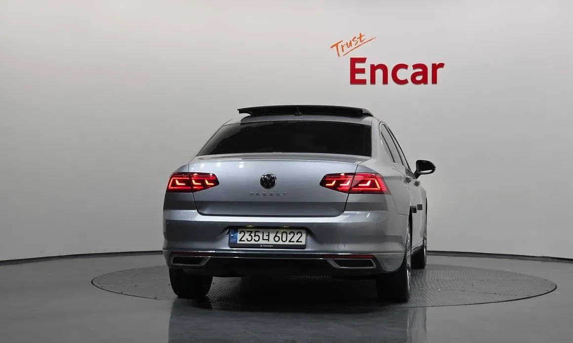 Volkswagen Passat 2021 из KR, фото 8