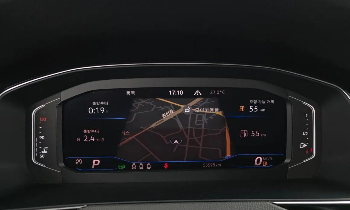 Volkswagen Passat 2021 из KR, фото 3