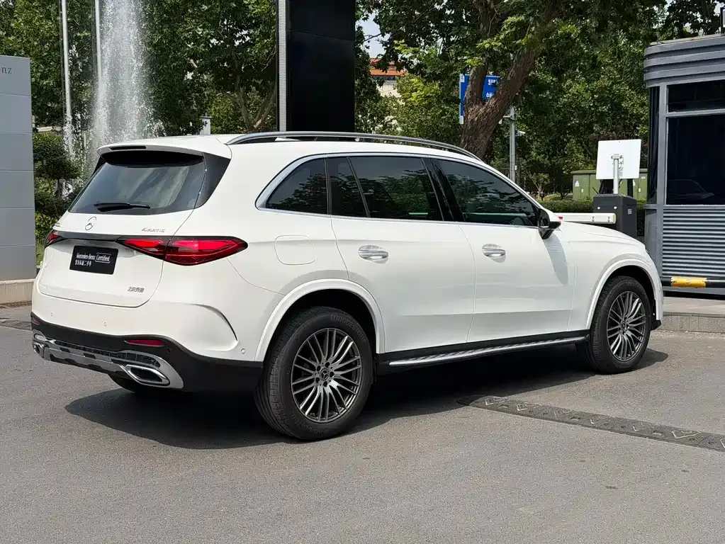 Mercedes-Benz GLC — фото 6