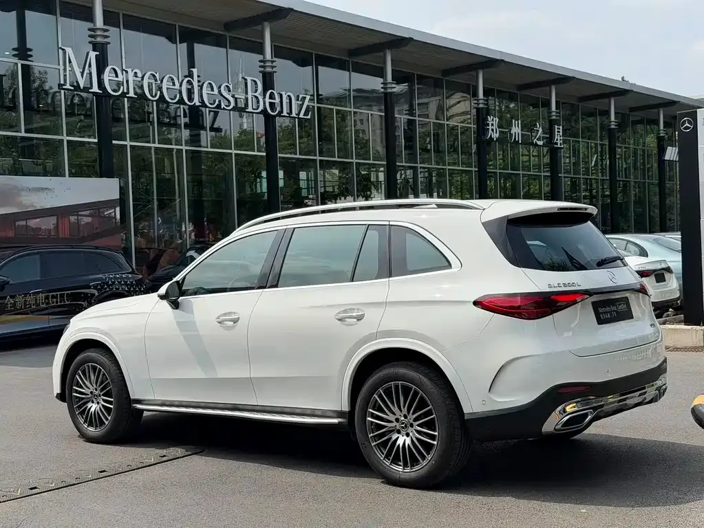 Mercedes-Benz GLC — фото 7