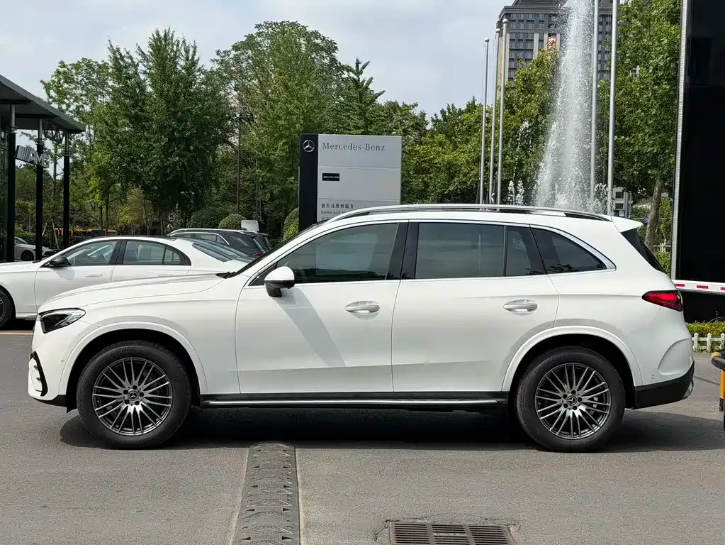 Mercedes-Benz GLC — фото 4