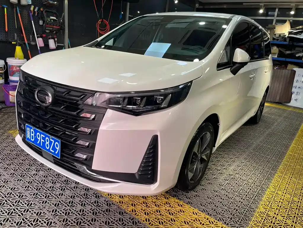 GAC Motor Trumpchi M6 — фото 1