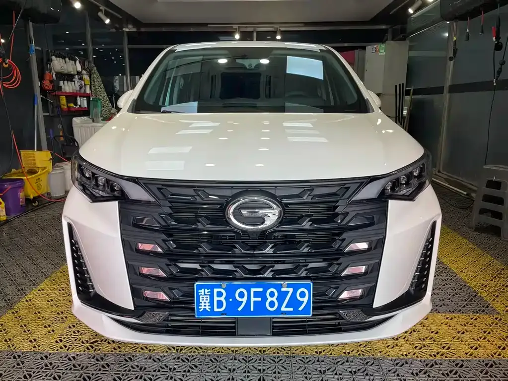 GAC Motor Trumpchi M6 — фото 8