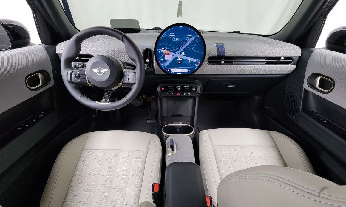 Mini Cooper 2025 из KR, фото 10