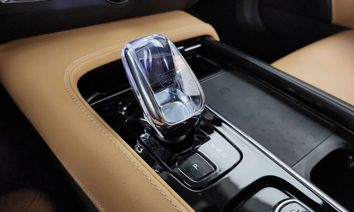 Volvo S90 2023 из KR, фото 7