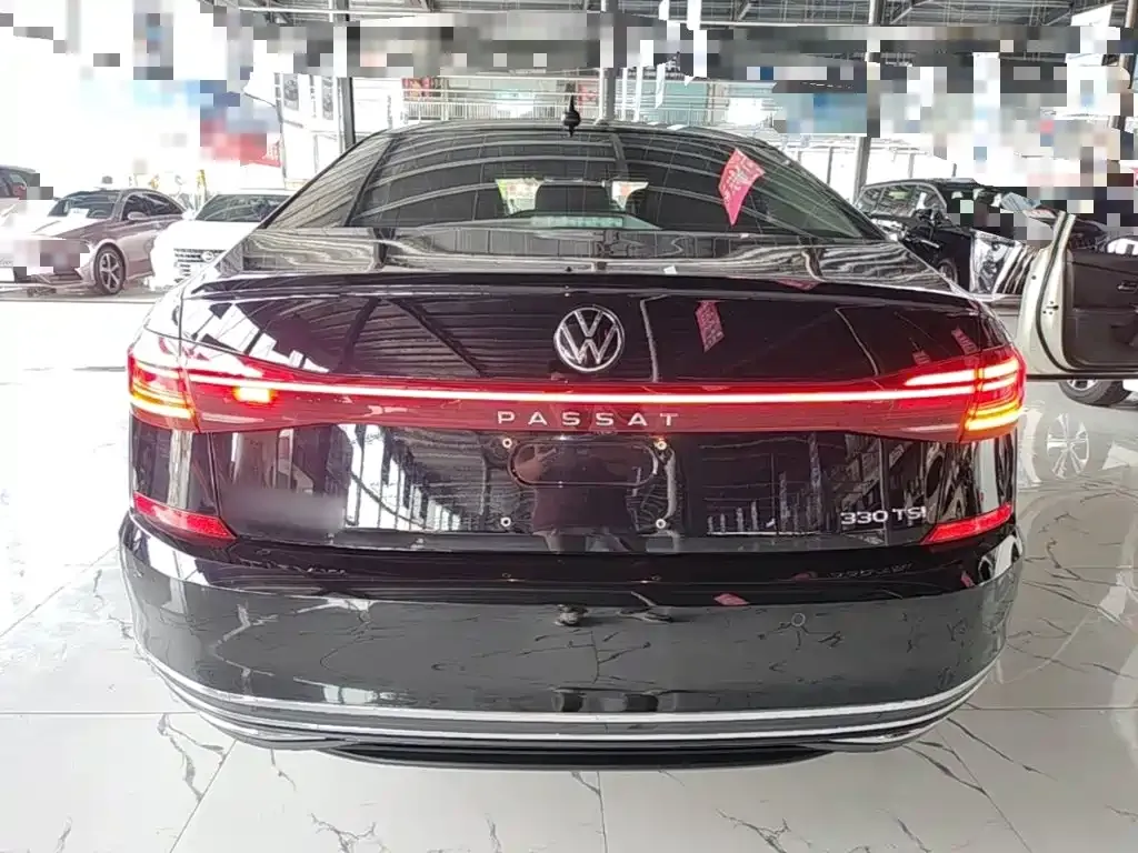 Volkswagen Passat — фото 9