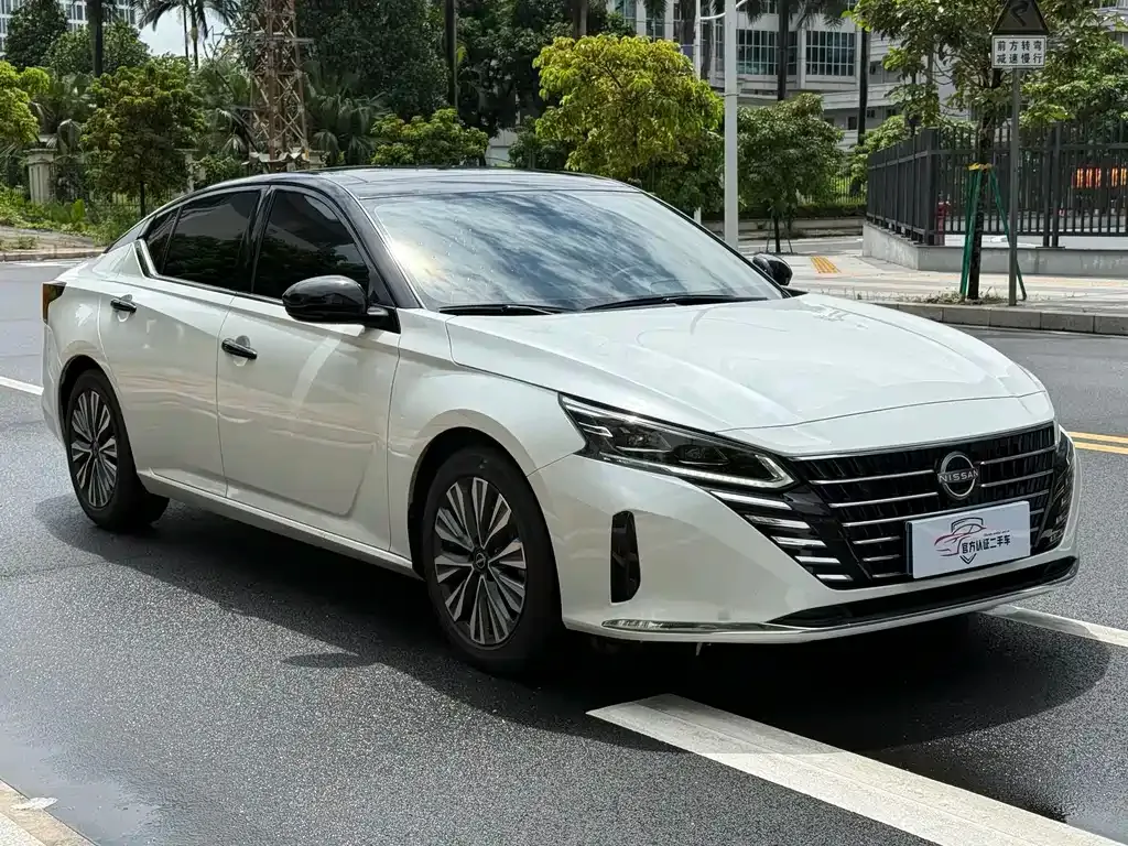 Nissan Teana — фото 6