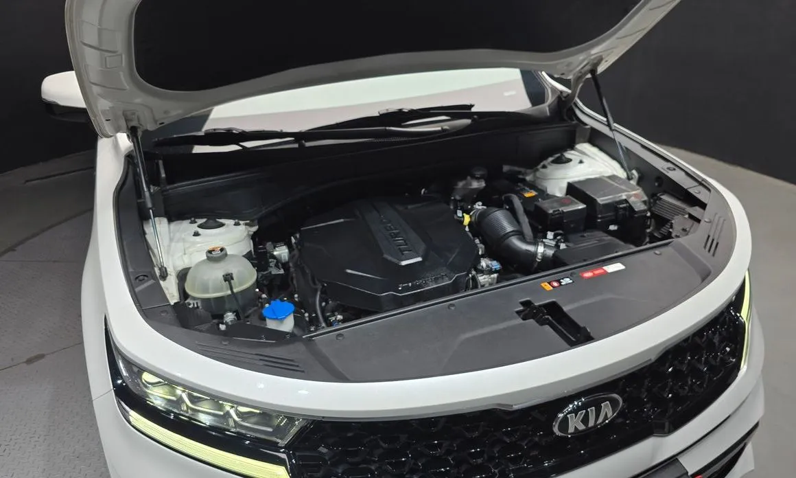 Kia Sorento — фото 10