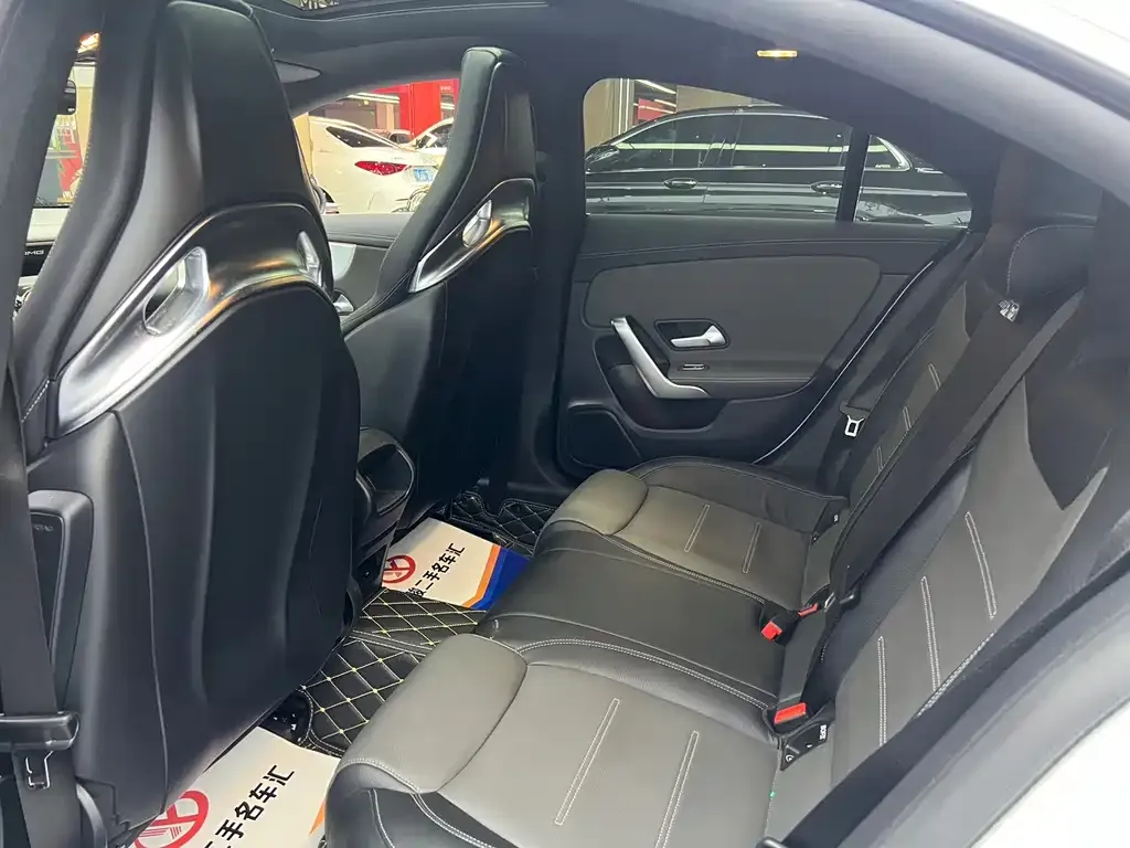 Mercedes-Benz CLA AMG — фото 6