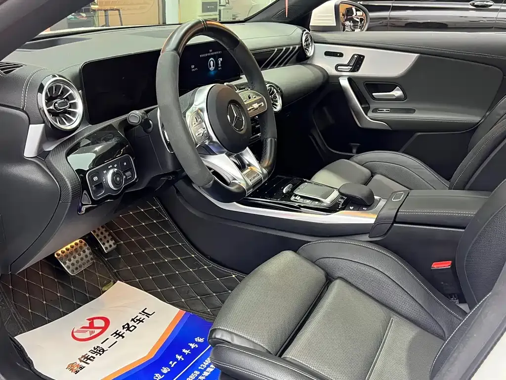 Mercedes-Benz CLA AMG — фото 4