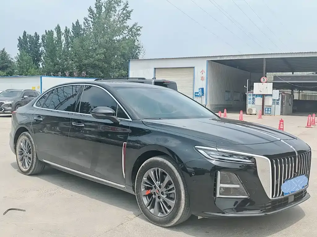 Hongqi H5 — фото 3