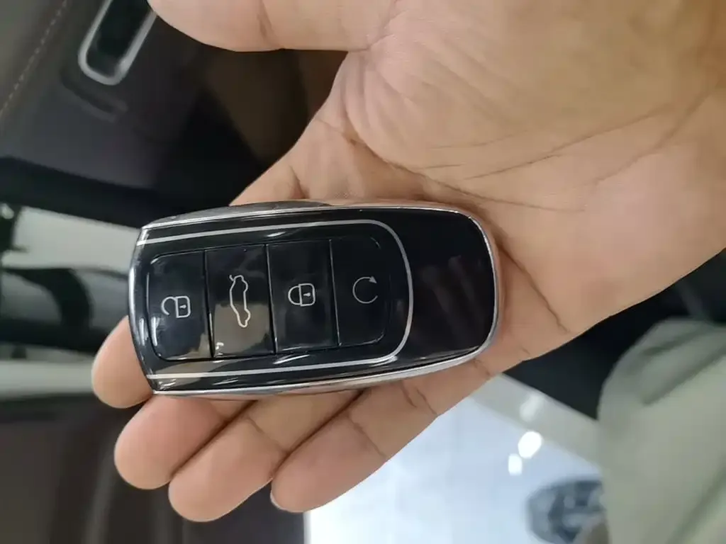 Chery Tiggo 8 PLUS — фото 4