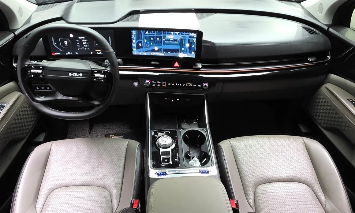 Kia Carnival 2025 из KR, фото 10