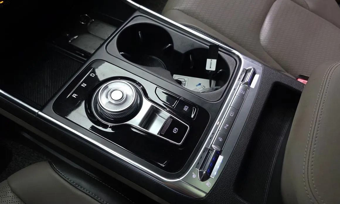 Kia Carnival 2025 из KR, фото 6