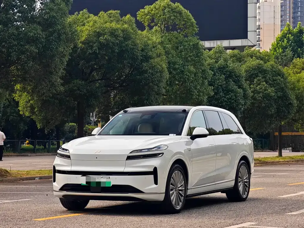 ONVO L90