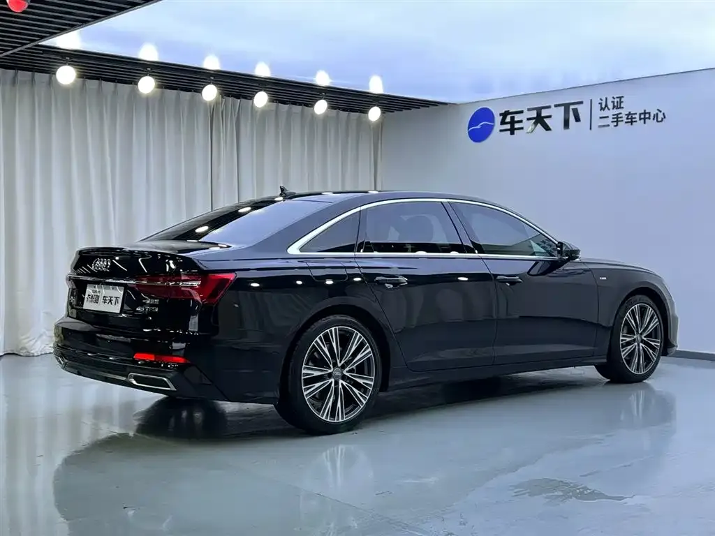 Audi A6L — фото 4