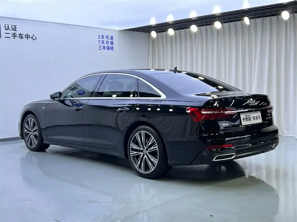 Audi A6L — фото 8