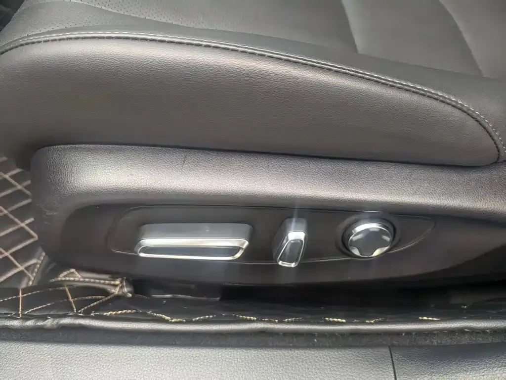 Honda Accord — фото 7