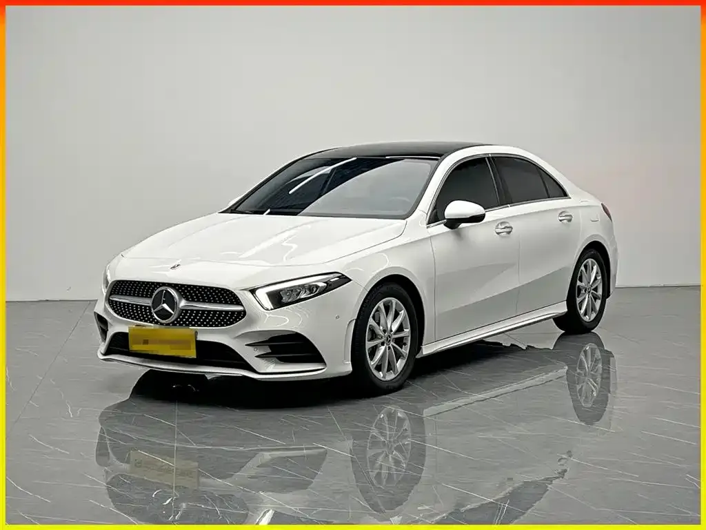 Mercedes-Benz A-Class — фото 1