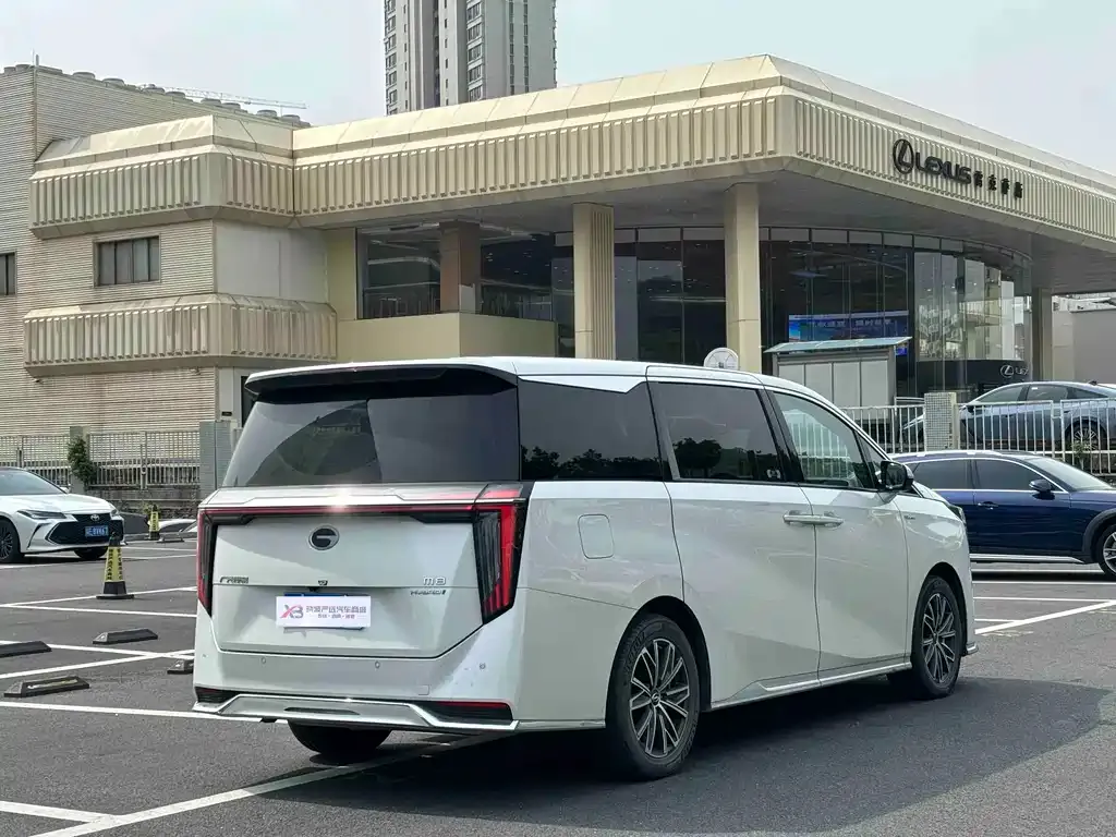 GAC Motor Trumpchi M8 — фото 7