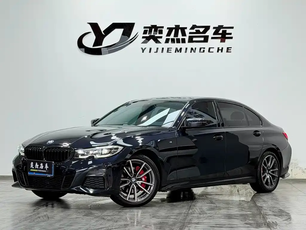BMW 3 Series — фото 1