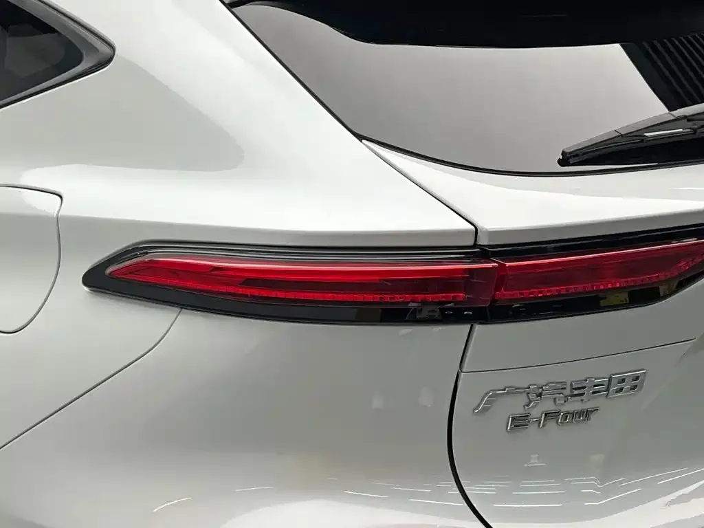 Toyota Venza — фото 4