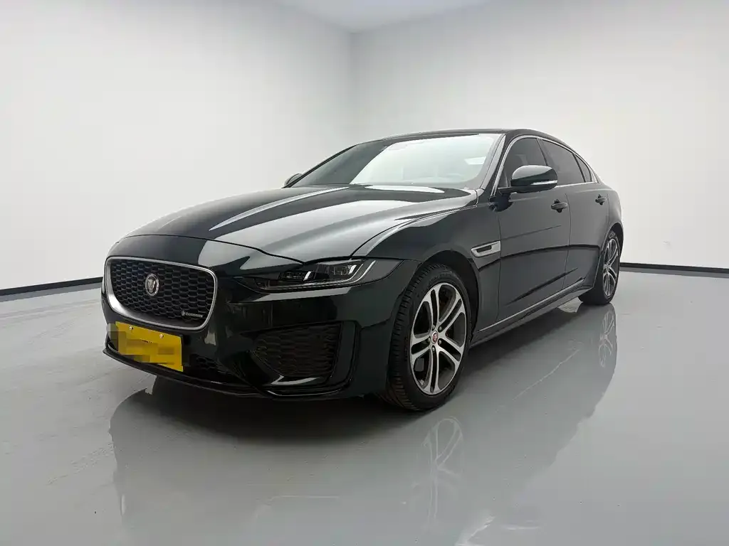 Jaguar XEL — фото 1