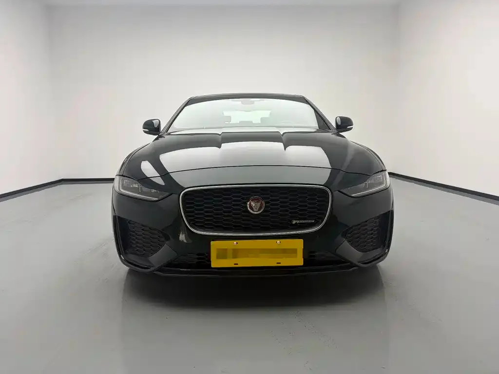 Jaguar XEL — фото 3