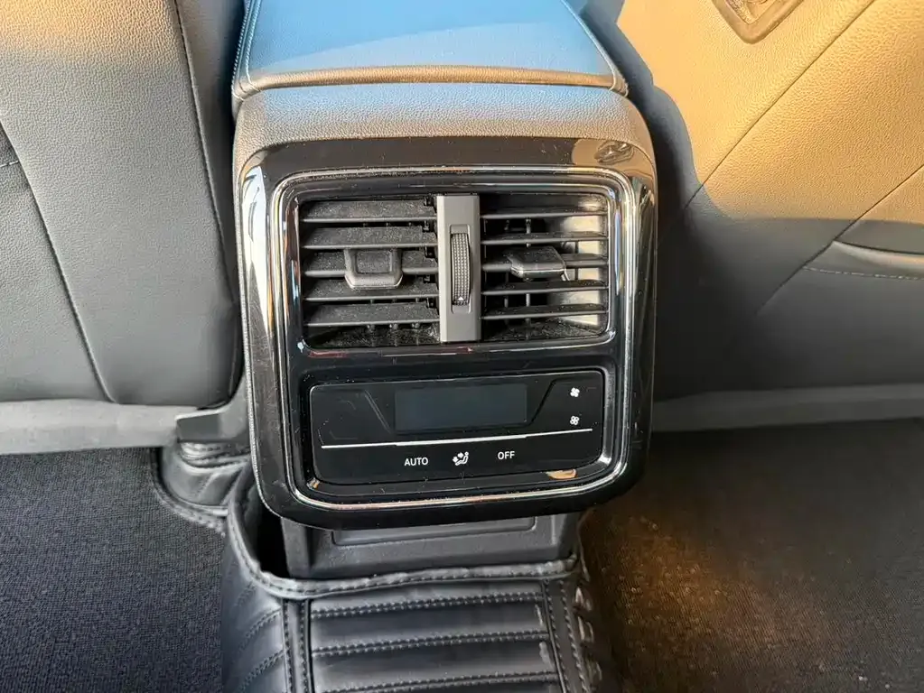Volkswagen Passat — фото 5