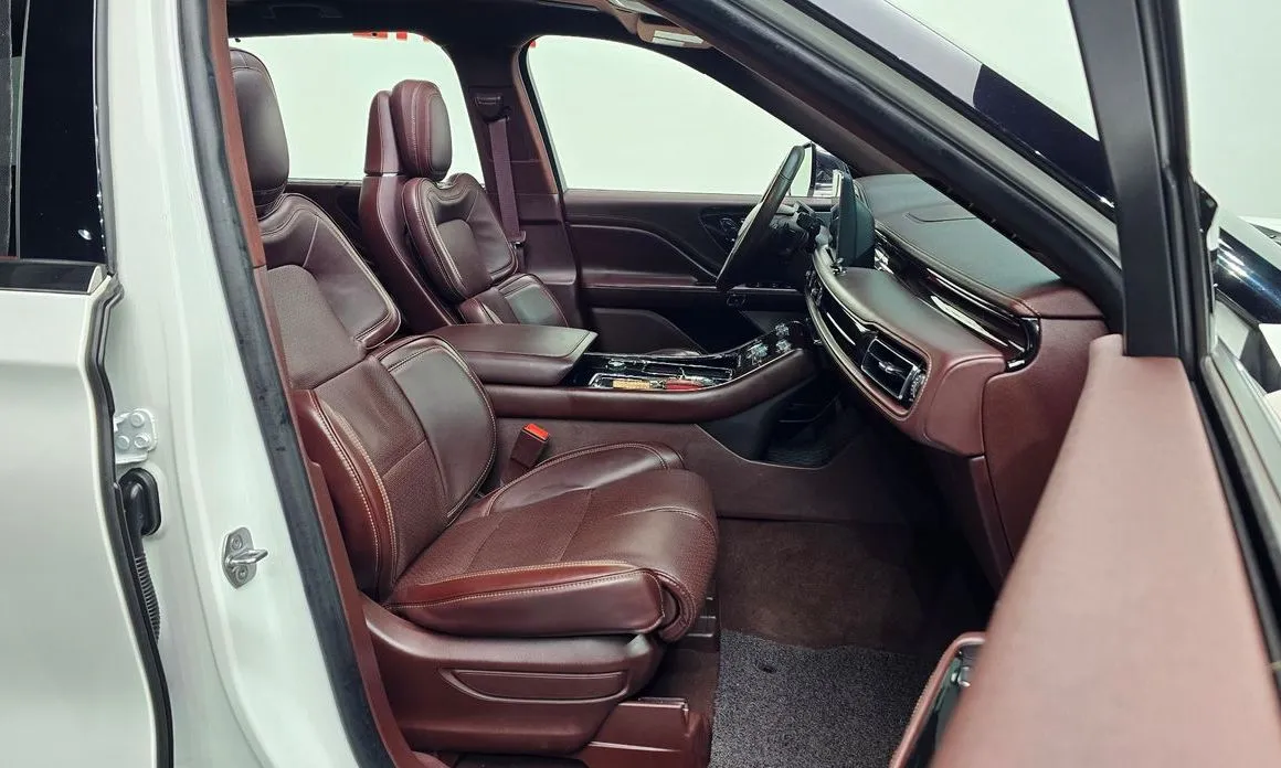Lincoln Aviator 2021 из KR, фото 8