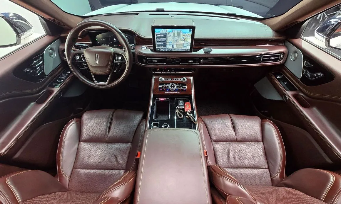 Lincoln Aviator 2021 из KR, фото 10