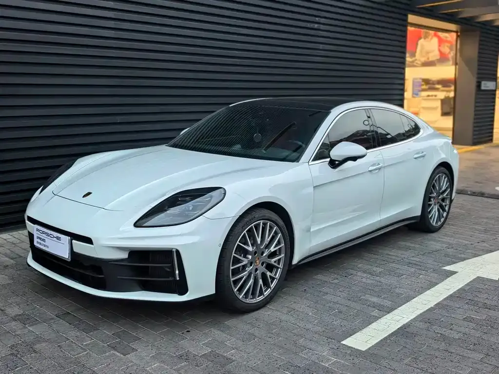 Porsche Panamera — фото 8